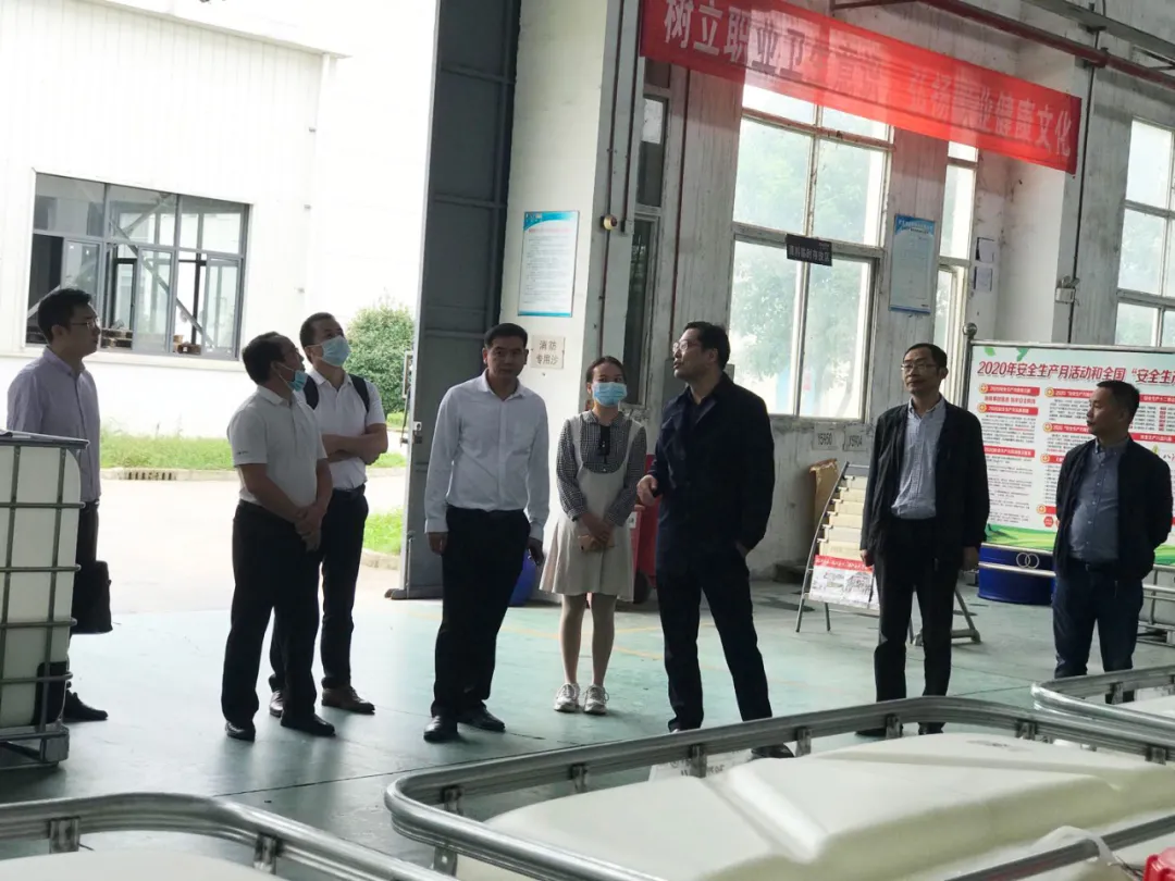 深圳華美板材參觀迪賽環保